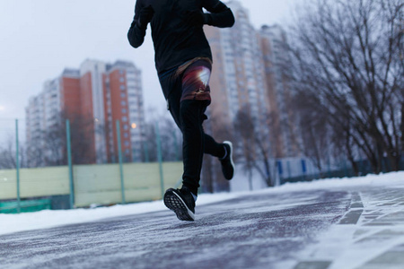 法甲第5輪圖盧茲0-3巴黎聖日耳曼 內馬爾姆巴佩破門梅西助攻雙響.